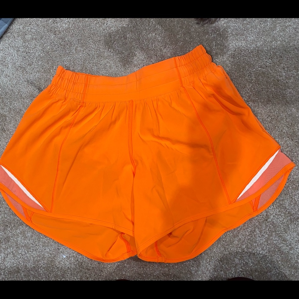 Lululemon tracker shorts Orange size 4